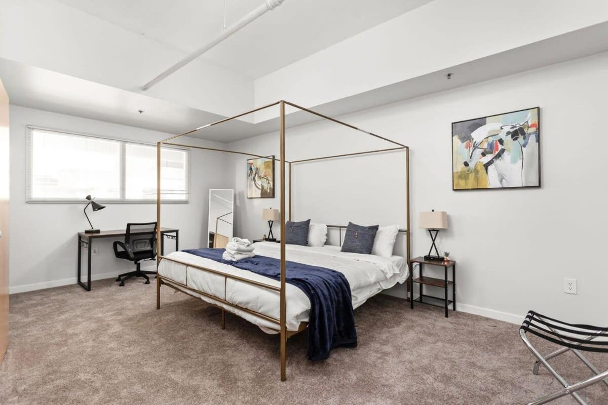 Modern Downtown Apartment 2Br 2Ba By Cozysuites Indianapolis Ngoại thất bức ảnh