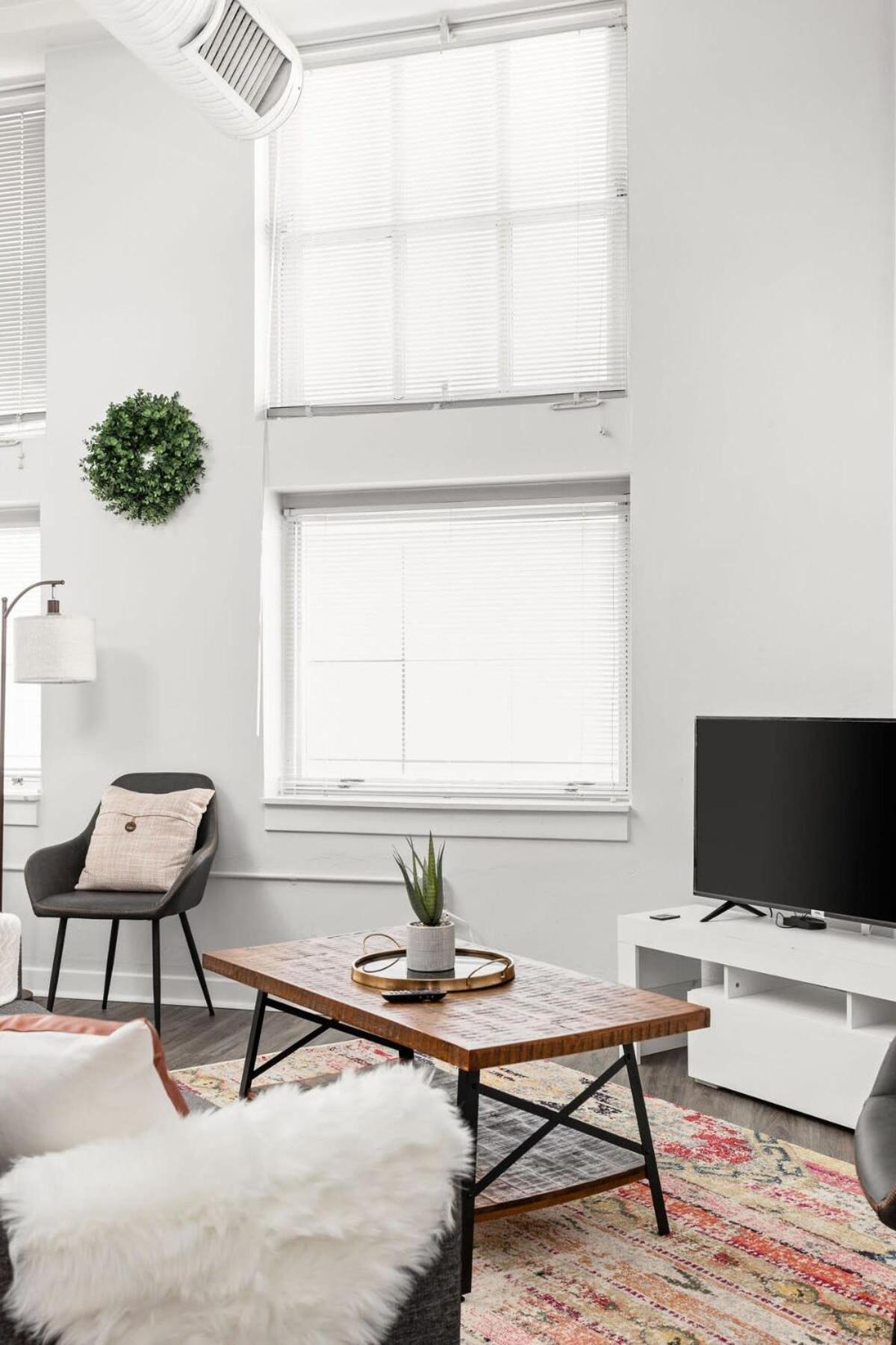 Modern Downtown Apartment 2Br 2Ba By Cozysuites Indianapolis Ngoại thất bức ảnh